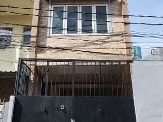 Dijual dan Disewakan Ruko 4 Lantai di Jalan Kesederhaan Raya Taman Sari, Jakarta barat