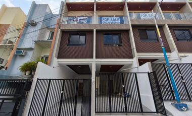 3 Storey Townhouse For Sale in Cupang Antipolo 3 Bedrooms near St.Scholastica RG
