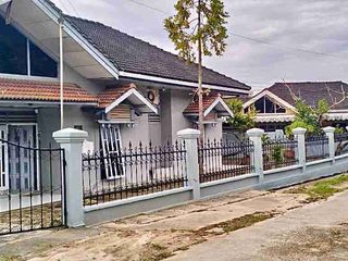 TANAH DI JUAL CEPAT  BONUS RUMAH SUPER STRATEGIS DEKAT BANDARA SEPINGGAN BALIKPAPAN