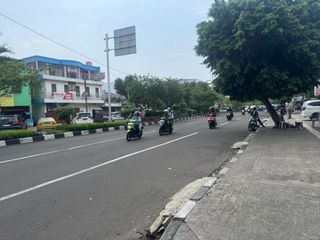 Ruko 4 Lantai di Jl. Paus, Rawamangun - Dekat Stasiun LRT