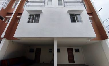Quezon City Townhouse For Sale Quirino 2C Project 2 Area near Anonas LRT2 SD