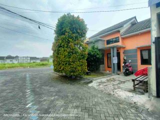 Dijual via Lelang Rumah grand city park sukodono