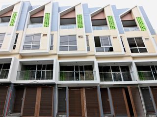 For Sale! Brandnew 3 Car Garage Townhouse in Sampaloc near Legarda -AJCM