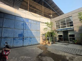 DIJUAL/DISEWAKAN GUDANG DENGAN CRANE Lokasi Batuceper Tangerang