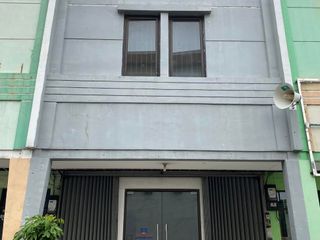 Ruko 2LT Furnished Akses Truk & Kontainer di Metland Tambun Selatan, Bekasi