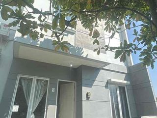 DIJUAL RUMAH FULL FURNISH DI GRAND CITY