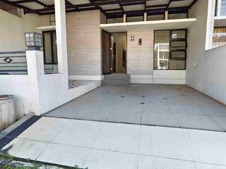 Dijual Rumah SHM Siap Huni 1 Lantai, 3 Kamar Tidur, LT 98 m² LB 70 m², Listrik 2200 Watt, Lokasi Strategis dan Nyaman dan nyaman
