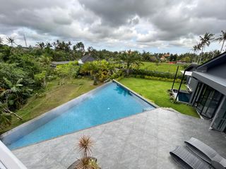 READY LUXURY VILLA JAPANISI STYLE VIEW SAWAH ESTETIC SANGAT BAGUS DI UBUD