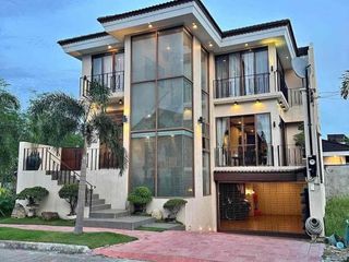 🔥 FOR SALE! 🔥
🏡 HOUSE AND LOT – MACTAN TROPICS