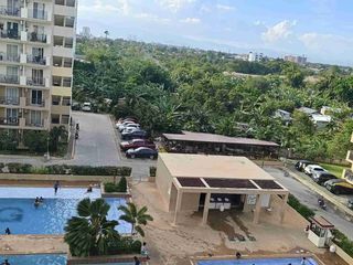 STUDIO UNIT FOR SALE SEMI FURNISHED WITH BALCONY POOL VIEW