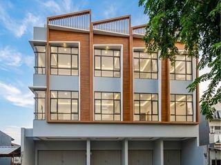 ANA RUKO BARU ZONASI KOMERSIL UK 4X13.5M DI TAMAN RATU