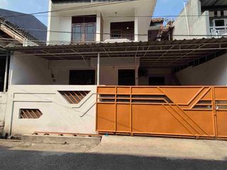 Rumah Siap Huni Jakarta Barat, Duri Kepa SHM, Carport 2 Mobil
