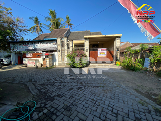Dijual Rumah Hook Minimalis di Banyuwangi Kota