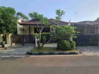 Rumah (hitung tanah) 204 m2 di Komp Taman Berdikari Sentosa - Rawamangun