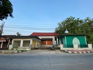 Disewakan gudang plus Ruko siap pakai  Demak 11604