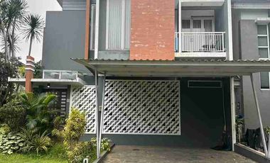 Dijual Rumah Murah Bsd City Cluster De Latinos Sinarmasland