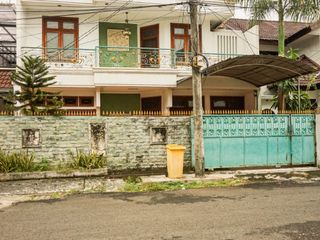 Dijual Rumah Semi Furnished Di Cipinang Indah