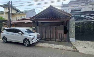 Dijual Rumah Strategis lingkungan nyaman lokasi premium  di Tebet Barat Jaksel