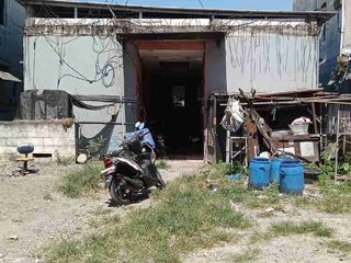 Rumah kos aktif luas 234 m2 harga 800 juta, 10 menit dari Kawasan SIER Industri Rungkut