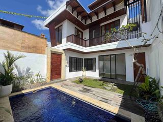 Villa for Sale – 2 Bedrooms in Cemagi Area