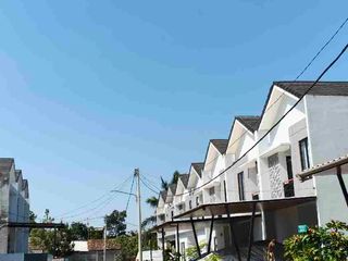 Rumah Villa di dekat stasiun KCIC Padalarang