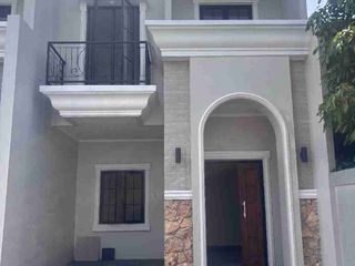 Dijual Rumah Tanpa DP kamar 5 di mandor samin posisi Pojok Bisa 2 mobil