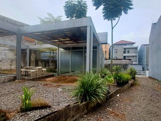 Disewakan Tanah Ada Bangunan di Tubagus Ismail Dago