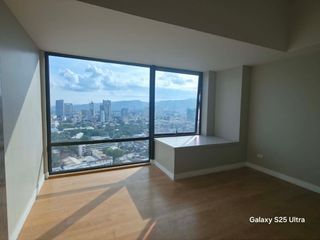 Panoramic view Furnished 1-Bedroom Condo for Sale in The Suites at Gorordo, Cebu City
