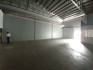 WAREHOUSE FOR LEASE IN QUEZON CITY