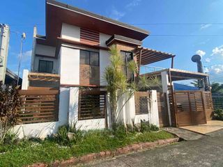 6 Bedrooms Ready to movein San Miguel Brgy .Granada Bacolod City