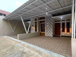 Siap huni.. lokasi pinggir jalan..