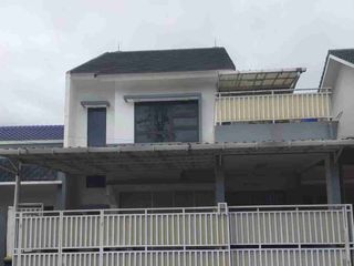 Dijual Rumah Serpong Park Boulevard.