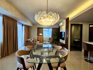 Corner 2 Bedroom Suite at The Alcoves near Ayala Mall
