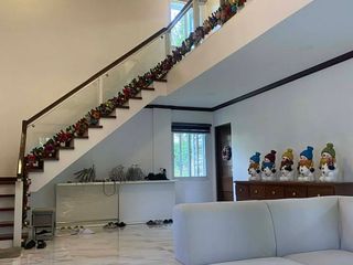 Pre-Owned House and Lot For Sale in Tagaytay City-MC