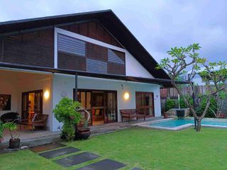 Freehold villa di seminyak bali