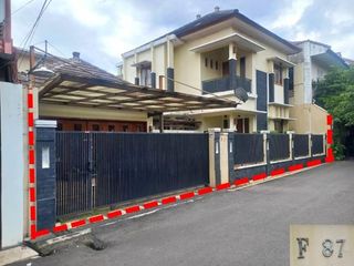 Dijual Rumah di Baringin Bambu Apus Jak Tim