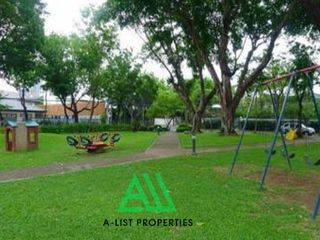 San Lorenzo Village Makati Vacant Lots for Sale