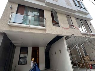 Immaculate Concepcion, Quezon City 3 Storey Townhouse For Sale!!! With 3 Bedrooms and with 24/7 Security-JV2