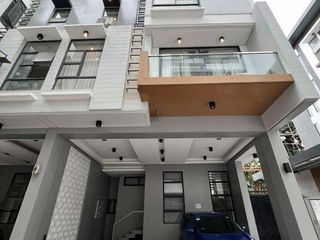 For Sale 4 Storey 4  Bedroom Townhouse Located in Brgy Corazon de Jesus San Juan Manila-JV2