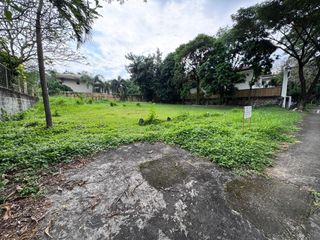 Prime Square Lot Opportunity on Acacia Avenue in Ayala Alabang Village