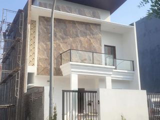 Rumah Brand New di Metland Puri,Uk 9X15m,Semi Furnish,Harga;3,8 M Nego