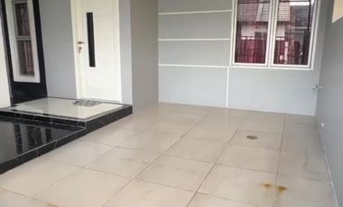 Dijual atau Disewakan Rumah Semi Furnished di Palem Semi Karawaci