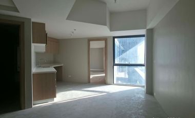 Furnished 1 Bedroom Condo with Den in Gorordo Cebu City walking distance to Ayala