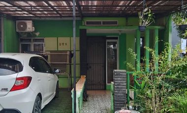 Dijualrumah dipurinusa karawaci blok E 12 B