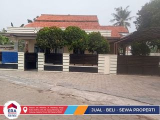 Jual Rumah Luas dengan 5 Kamar di Komplek Pengadigan Permai Siap Huni SHM