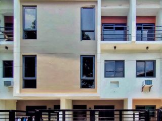 FOR SALE- 9.5M  3 STOREY TOWNHOUSE w/3 BEDROOMS PLUS  BALCONY & FAMILY HALL, LOCATED IN TANDANG SORA QUEZON CITY