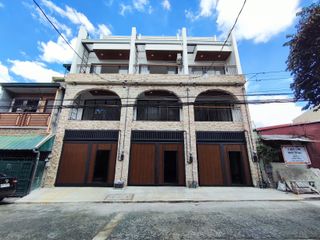 Kamuning Brandnew Townhouse For Sale with 4 Bedrooms 2 Car Garage SD