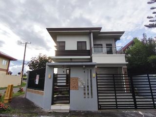 35M-HOUSE & LOT w/ 5 BEDROOMS (INSIDE SUBDIVISION), FOR SALE IN SAN JOSE TAGAYTAY CITY