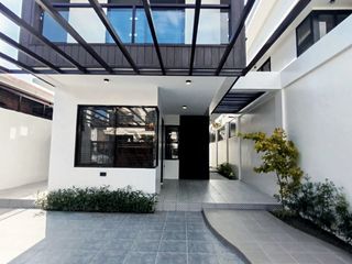 3 Bedrooms For Sale Single Attached in Better Living Paranaque Brandnew - JB