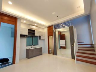For Sale! Near Lemon Square Edsa Brandnew Townhouse 13.6M -AJCQ
